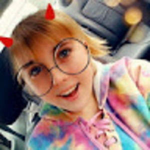 Meet your Posher, Carlie